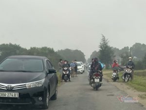 'Cò' vây, lùng đất xuyên ngày đêm, dân đóng cửa vì mệt mỏi