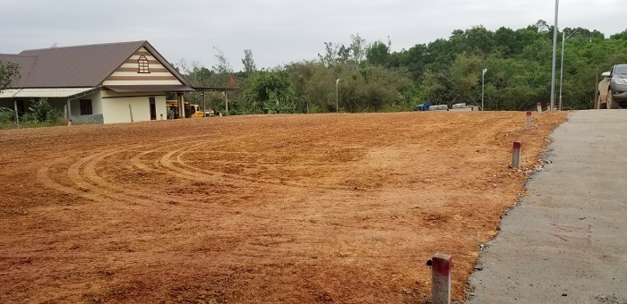 Người đông như 'trẩy hội', 12 lô đất ở làng quê nghèo được 'chốt vèo'