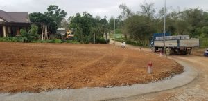 Người đông như 'trẩy hội', 12 lô đất ở làng quê nghèo được 'chốt vèo'