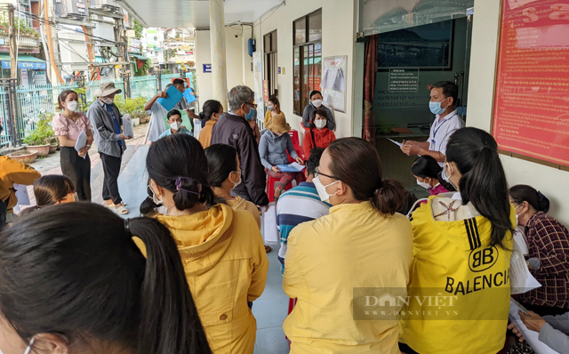 Quảng Ngãi: Bí thư Thị uỷ chỉ đạo xử lý khẩn việc hồ sơ đất đai tăng đột biến - Ảnh 1. Quảng Ngãi: Bí thư Thị uỷ chỉ đạo xử lý khẩn việc hồ sơ đất đai tăng đột biến - Ảnh 1.
