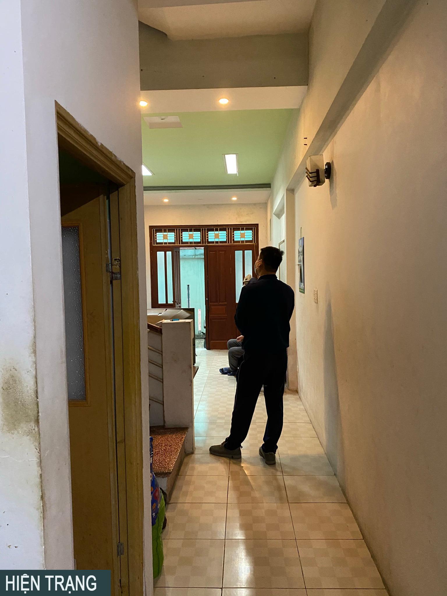ngoi nha pho mat tien hep va bi bach bien doi ngo ngang sau cai tao ca104572a1f94e2eb62607f42aa89bdf