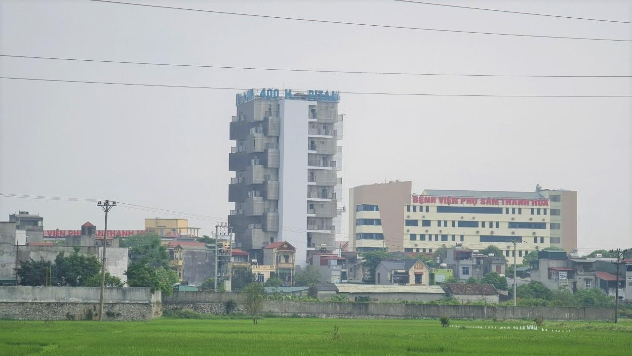 toa nha nam ngay truoc mat benh vien phu san thanh hoa 4e135725550d4314b4edcee5b662cb67 1