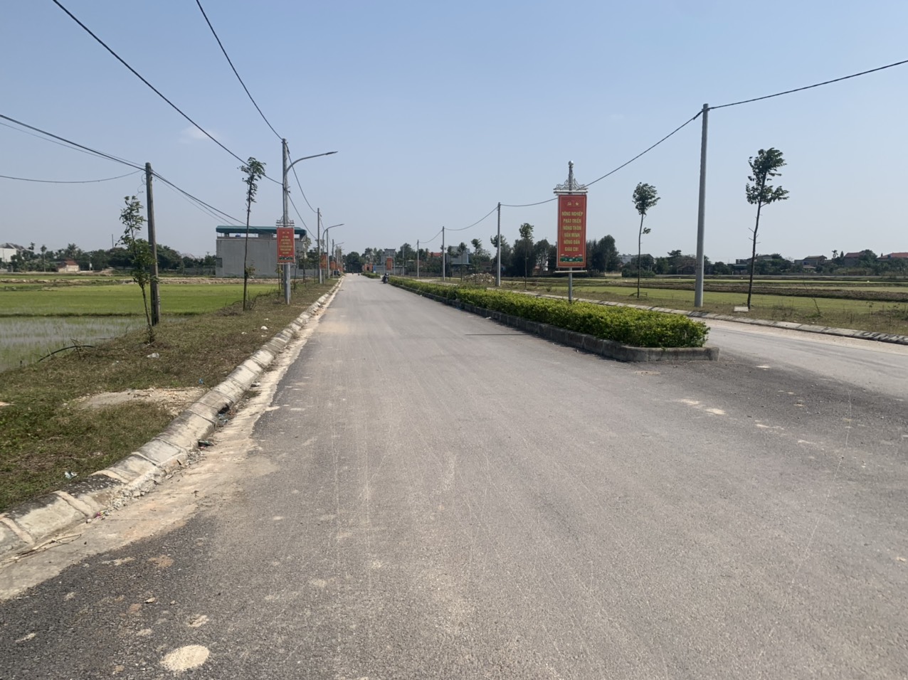 Ma trận "thổi" giá của "cò" đất, nhà đầu tư khó thoát - Ảnh 3. Ma trận "thổi" giá của "cò" đất, nhà đầu tư khó thoát - Ảnh 3.