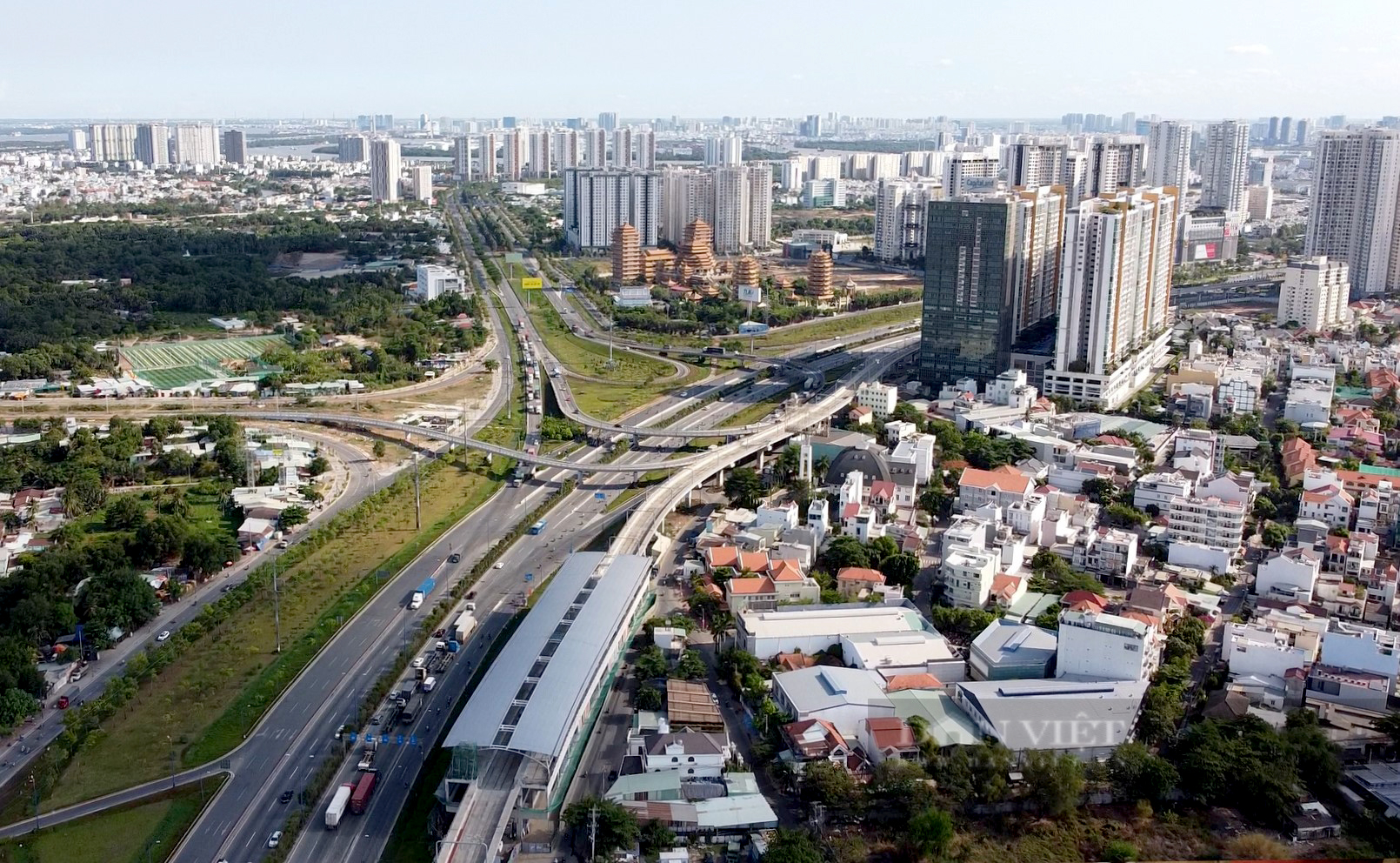 Siết tín dụng bất động sản, chuyên gia cảnh báo &quot;sốt giá&quot; do thiếu nguồn cung - Ảnh 4.