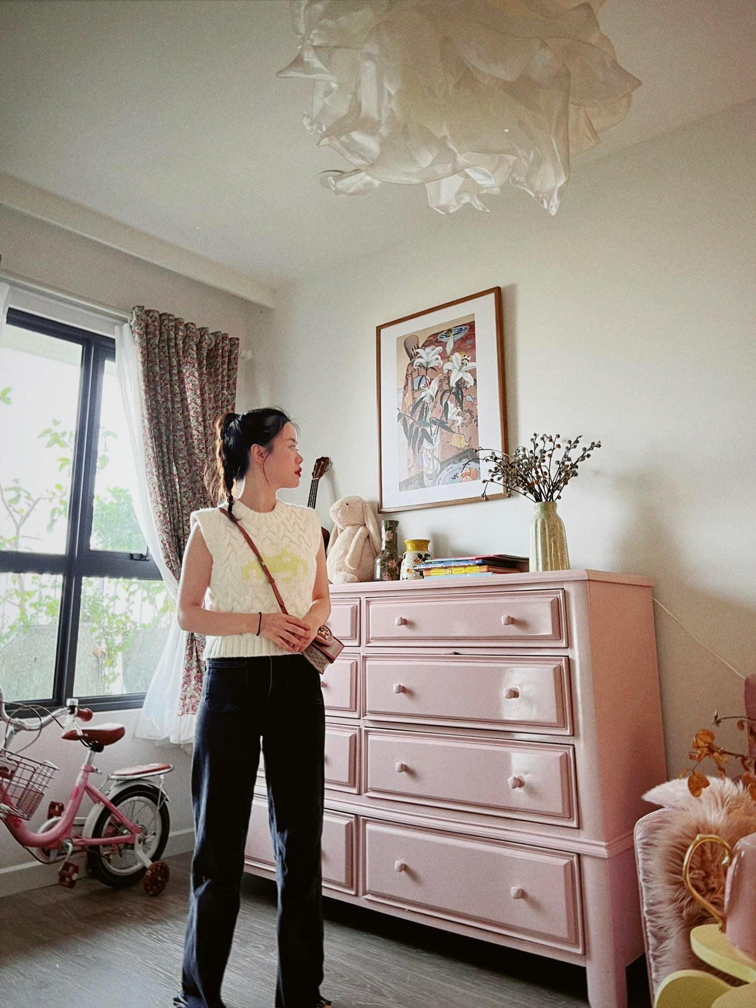 khong gian song cua cac nang cong chua duoc tai hien trong can ho mau hong ngot ngao a0de097c6479483382b8a727e5883c10
