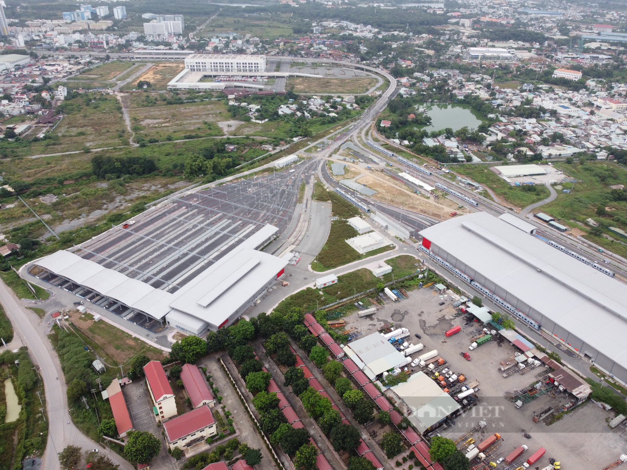 Làn sóng FDI đổ bộ, giá thuê bất động sản công nghiệp TP.HCM tăng cao - Ảnh 1. Làn sóng FDI đổ bộ, giá thuê bất động sản công nghiệp TP.HCM tăng cao - Ảnh 1.